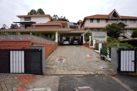 Covered Car-Park